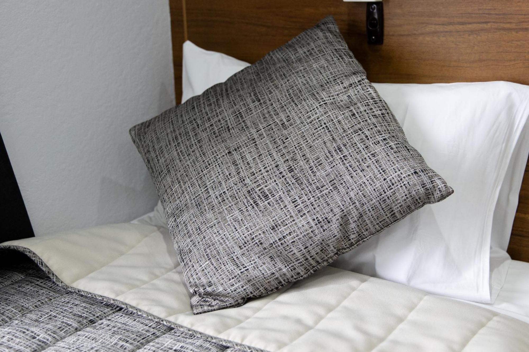 غونداغي Garden Motor Inn المظهر الخارجي الصورة
