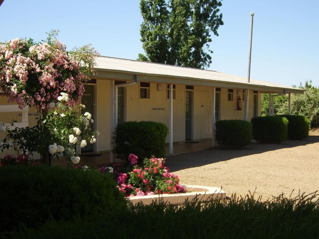 غونداغي Garden Motor Inn المظهر الخارجي الصورة